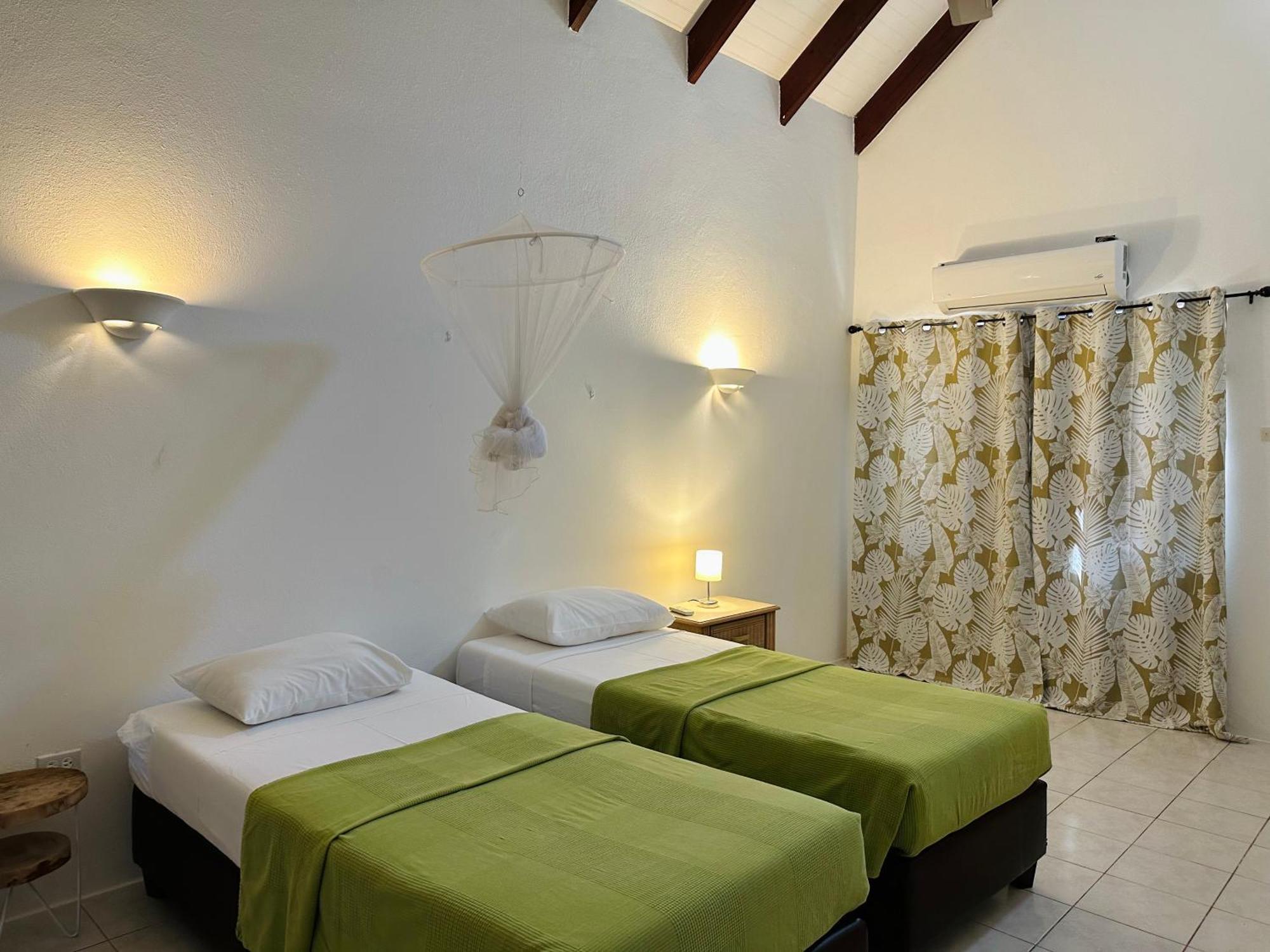 Ocean View Villas Belnem Room photo